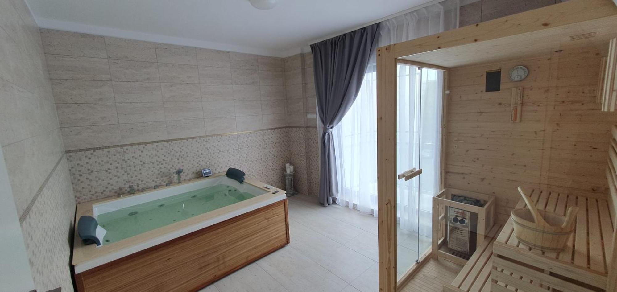 קלוז'-נאפוקה Cinque Stelle Hotel Apartments מראה חיצוני תמונה