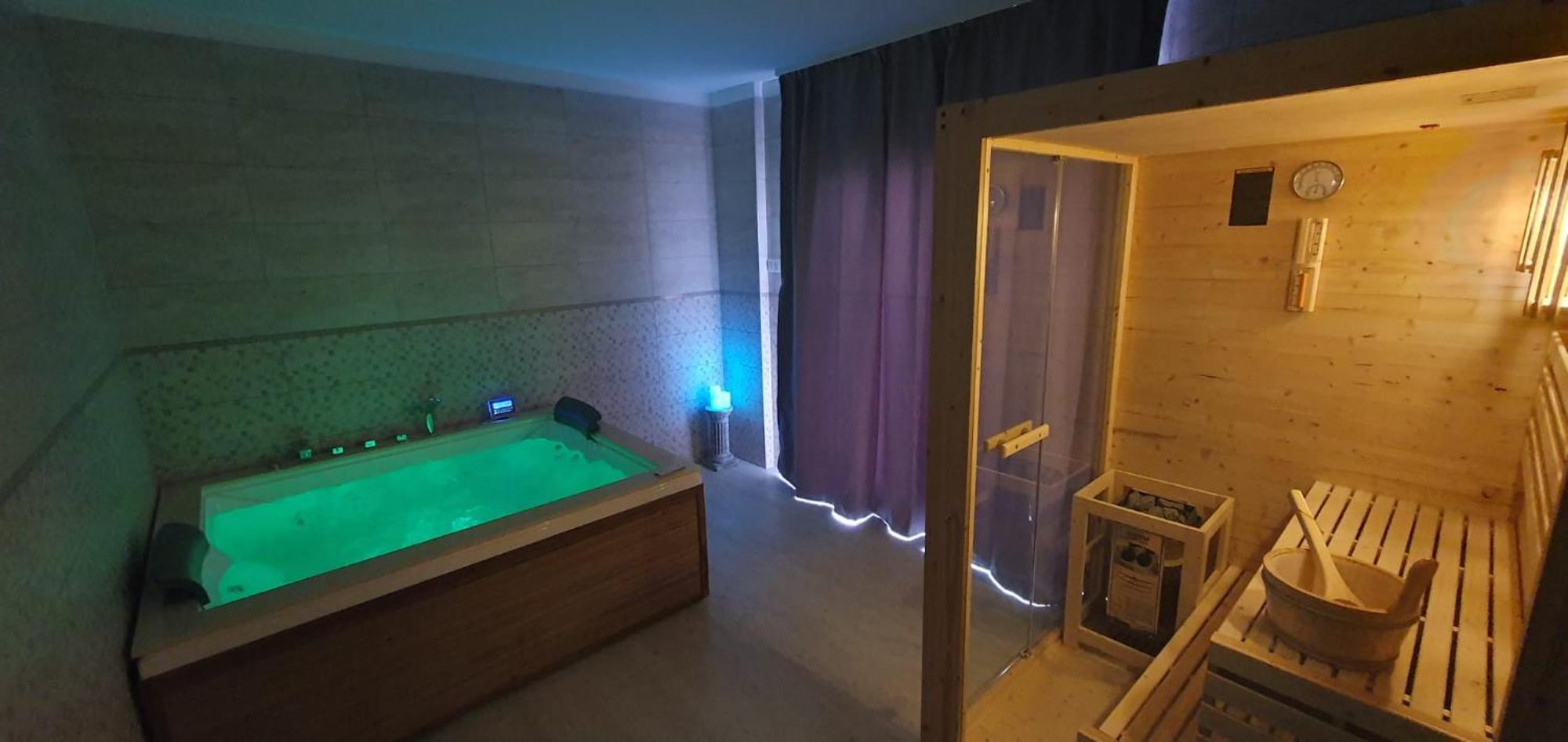 קלוז'-נאפוקה Cinque Stelle Hotel Apartments מראה חיצוני תמונה