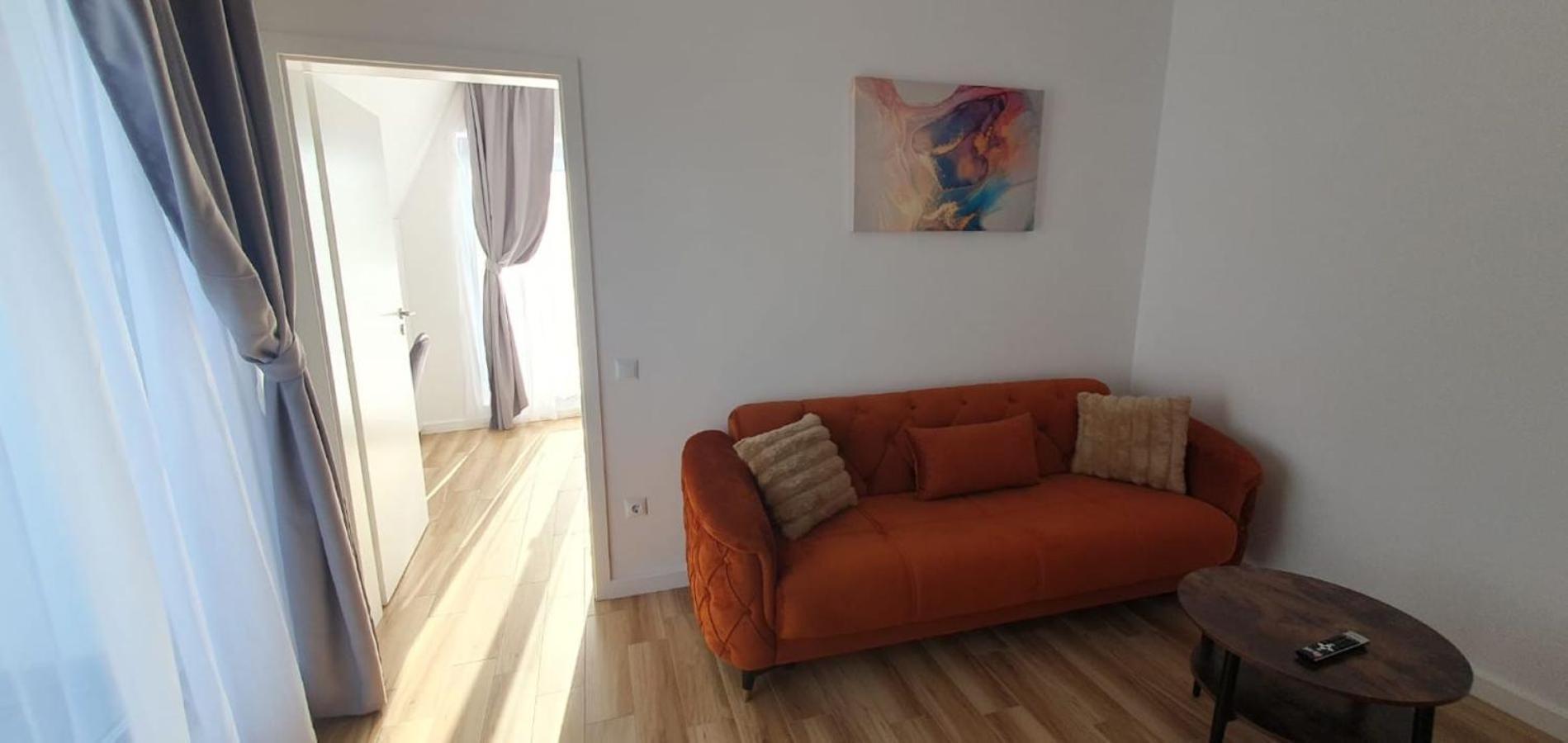 קלוז'-נאפוקה Cinque Stelle Hotel Apartments מראה חיצוני תמונה