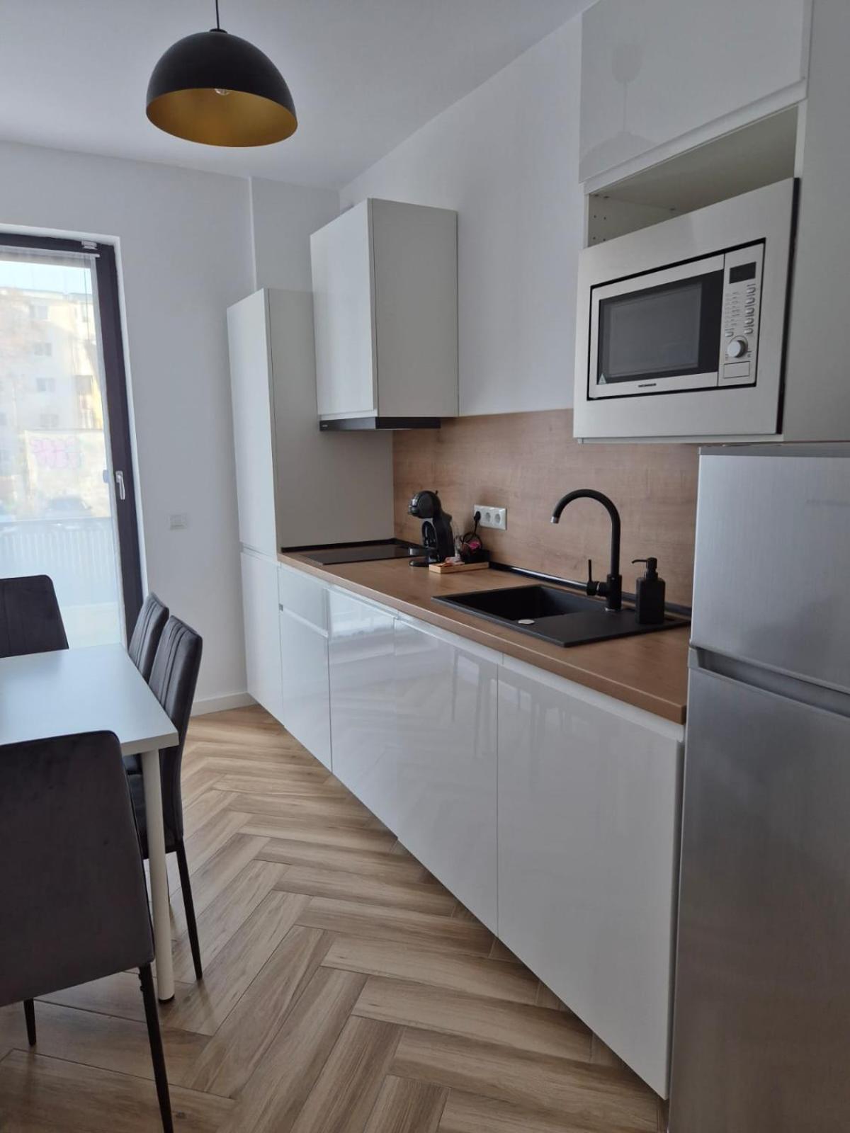 קלוז'-נאפוקה Cinque Stelle Hotel Apartments מראה חיצוני תמונה
