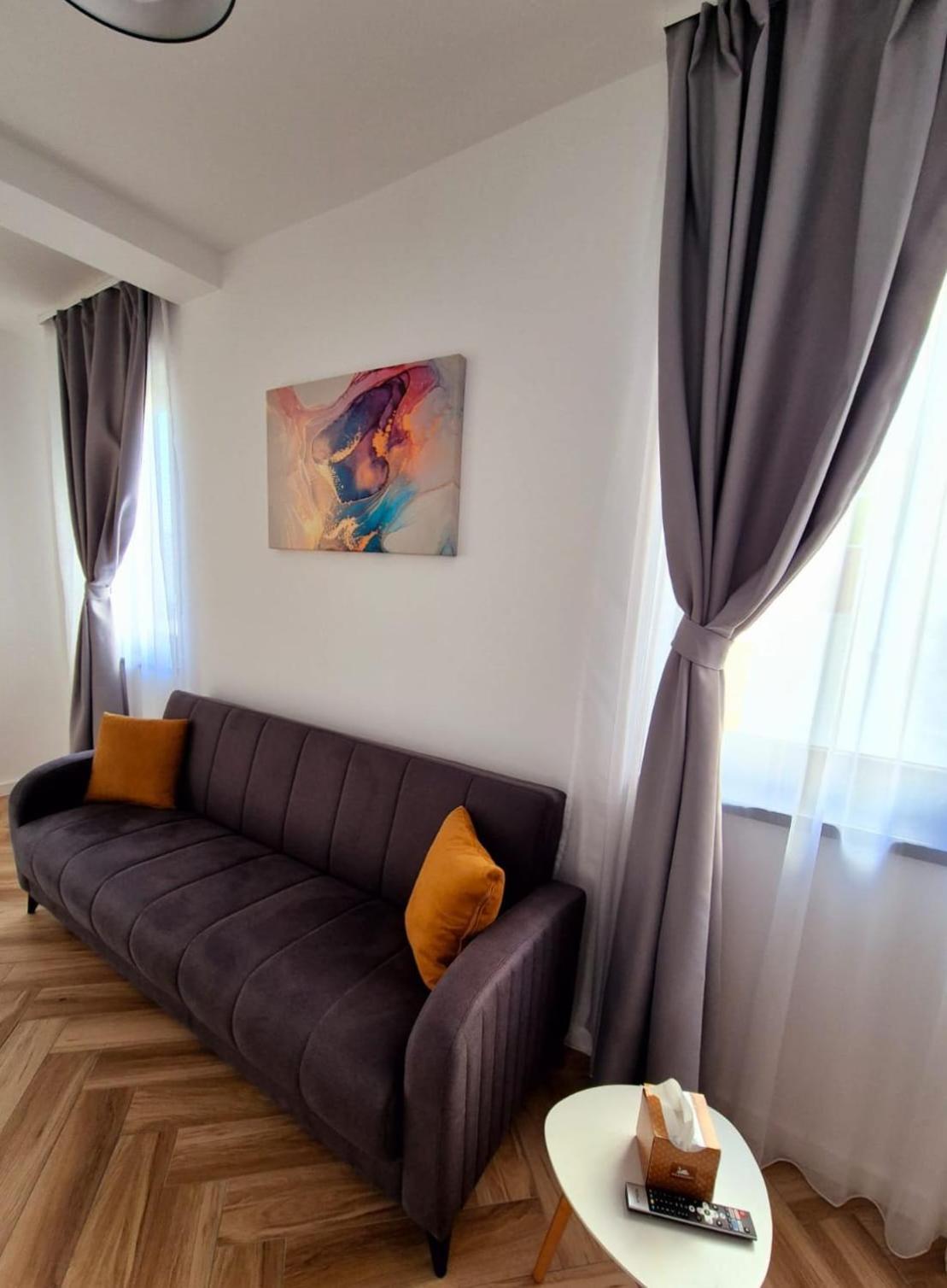 קלוז'-נאפוקה Cinque Stelle Hotel Apartments מראה חיצוני תמונה